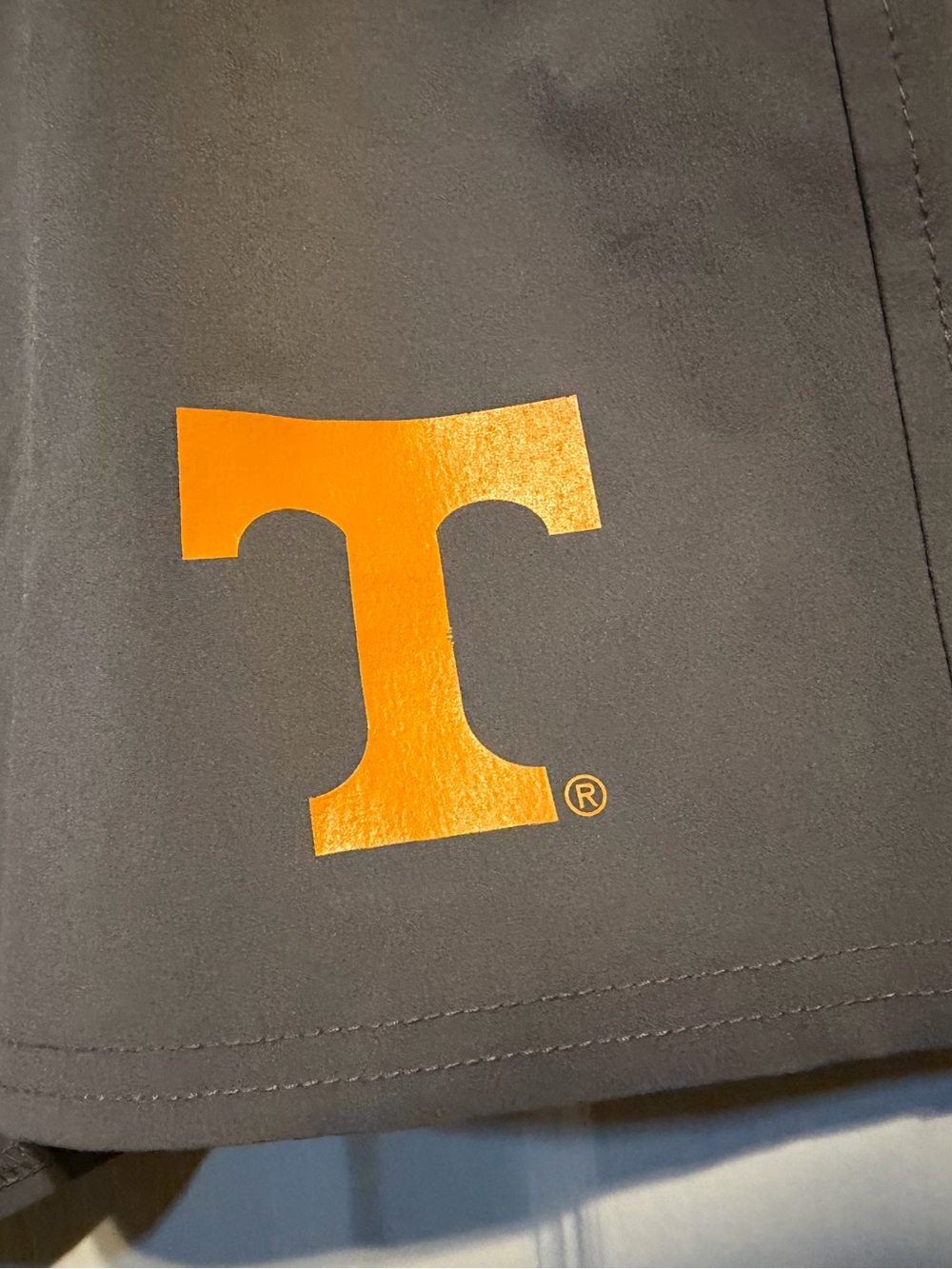 Tennessee Vols Columbia PFG Terminal Roamer Stretch Short Grey Orange Large 6” - Picture 10 of 10